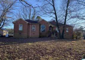 246 HULLETT DRIVE, ONEONTA, Blount, Alabama, 35121, 21375655, 3 Bedrooms Bedrooms, ,3 BathroomsBathrooms,Single Family Home,For Sale,HULLETT DRIVE,21375655