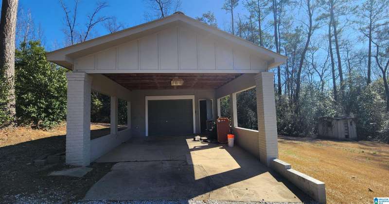 4025 OLD CAHABA DRIVE, VESTAVIA HILLS, Jefferson, Alabama, 35243, 21375948, 3 Bedrooms Bedrooms, ,3 BathroomsBathrooms,Single Family,For Rent,OLD CAHABA DRIVE,21375948