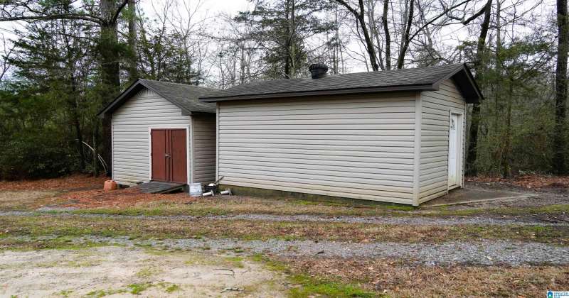235 INDUSTRIAL PARKWAY, COLUMBIANA, Shelby, Alabama, 35051, 21376822, 3 Bedrooms Bedrooms, ,2 BathroomsBathrooms,Single Family Home,For Sale,INDUSTRIAL PARKWAY,21376822