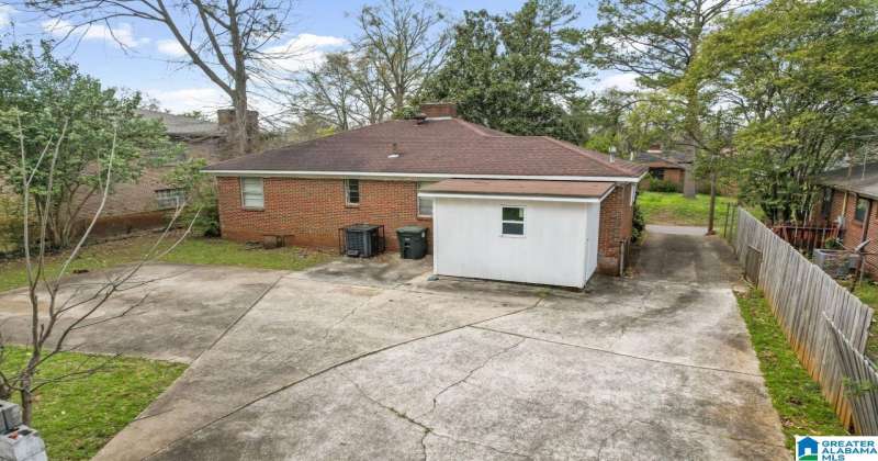 1273 MIMS STREET, BIRMINGHAM, Jefferson, Alabama, 35211, 21379271, 3 Bedrooms Bedrooms, ,1 BathroomBathrooms,Single Family Home,For Sale,MIMS STREET,21379271