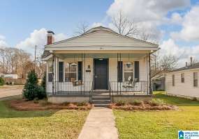 1823 3RD AVENUE, IRONDALE, Jefferson, Alabama, 35210, 21380527, 2 Bedrooms Bedrooms, ,1 BathroomBathrooms,Single Family,For Rent,3RD AVENUE,21380527