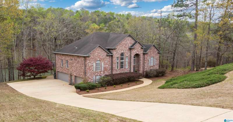3622 TIMBER OAK CIRCLE, HELENA, Shelby, Alabama, 35022, 21380924, 5 Bedrooms Bedrooms, ,3 BathroomsBathrooms,Single Family Home,For Sale,TIMBER OAK CIRCLE,21380924