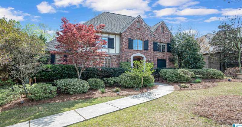 5566 LAKE TRACE DRIVE, HOOVER, Jefferson, Alabama, 35244, 21381026, 5 Bedrooms Bedrooms, ,5 BathroomsBathrooms,Single Family Home,For Sale,LAKE TRACE DRIVE,21381026