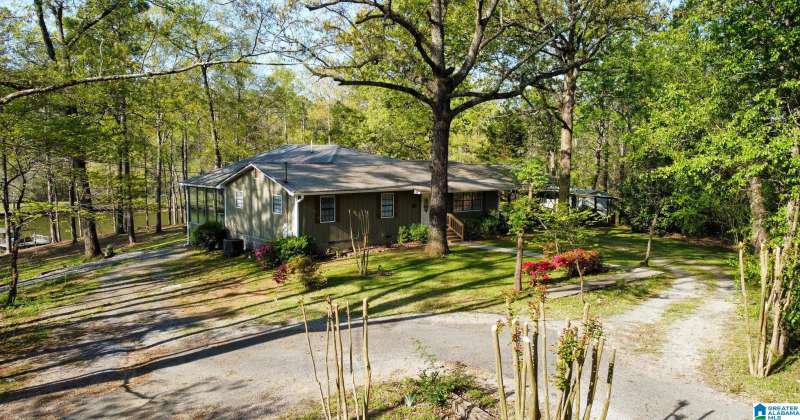 490 PEPPER ROAD, CROPWELL, St Clair, Alabama, 35054, 21382906, 3 Bedrooms Bedrooms, ,2 BathroomsBathrooms,Single Family Home,For Sale,PEPPER ROAD,21382906