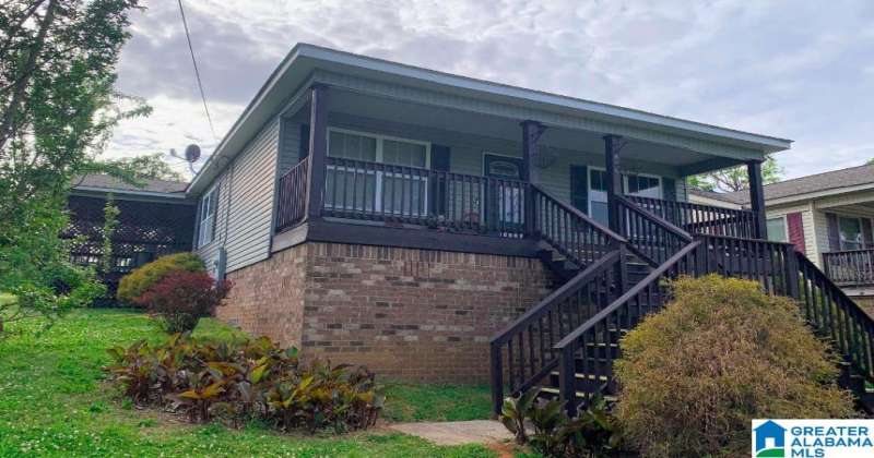828 47TH PLACE, BIRMINGHAM, Jefferson, Alabama, 35222, 21382944, 3 Bedrooms Bedrooms, ,2 BathroomsBathrooms,Single Family Home,For Sale,47TH PLACE,21382944