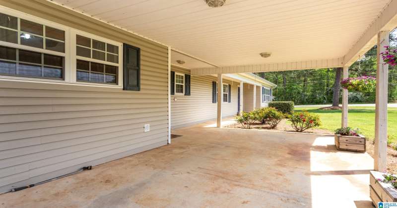 99 HICKORY LANE, PELL CITY, St Clair, Alabama, 35128, 21383024, 3 Bedrooms Bedrooms, ,3 BathroomsBathrooms,Single Family Home,For Sale,HICKORY LANE,21383024