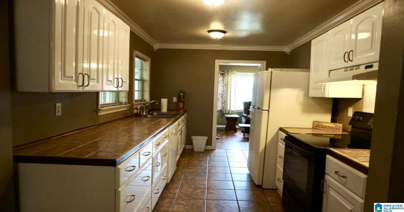 2520 CIRCLE DRIVE, HUEYTOWN, Jefferson, Alabama, 35023, 21383043, 3 Bedrooms Bedrooms, ,2 BathroomsBathrooms,Single Family Home,For Sale,CIRCLE DRIVE,21383043