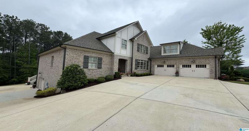 109 CARNOUSTIE DRIVE, PELHAM, Shelby, Alabama, 35124, 21383329, 6 Bedrooms Bedrooms, ,4 BathroomsBathrooms,Single Family Home,For Sale,CARNOUSTIE DRIVE,21383329
