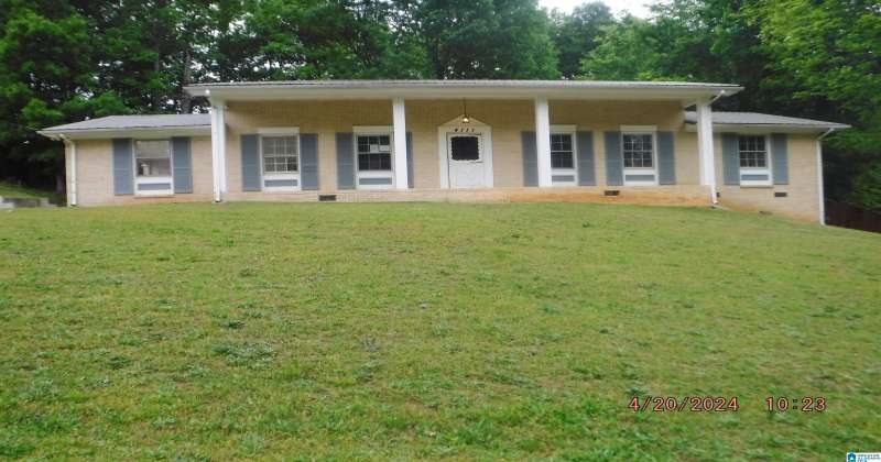 4111 BRIAN DRIVE, ANNISTON, Calhoun, Alabama, 36201, 21383479, 3 Bedrooms Bedrooms, ,4 BathroomsBathrooms,Single Family Home,For Sale,BRIAN DRIVE,21383479