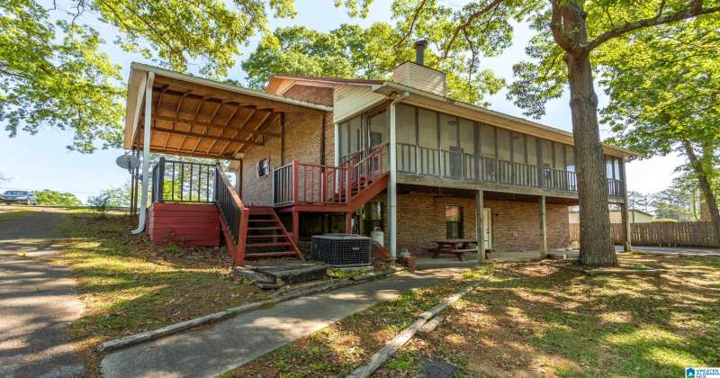 524 COOSA ISLAND ROAD, CROPWELL, St Clair, Alabama, 35054, 21383717, 3 Bedrooms Bedrooms, ,3 BathroomsBathrooms,Single Family Home,For Sale,COOSA ISLAND ROAD,21383717