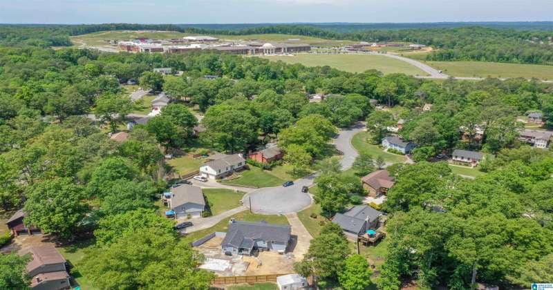 2724 SOUTHWIND CIRCLE, ALABASTER, Shelby, Alabama, 35007, 21384051, 4 Bedrooms Bedrooms, ,3 BathroomsBathrooms,Single Family Home,For Sale,SOUTHWIND CIRCLE,21384051